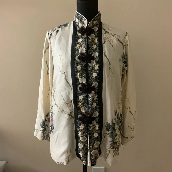 Vintage Tops - Cherry Blossom Kyoto Silk Robe From Japan Vintage Deadstock